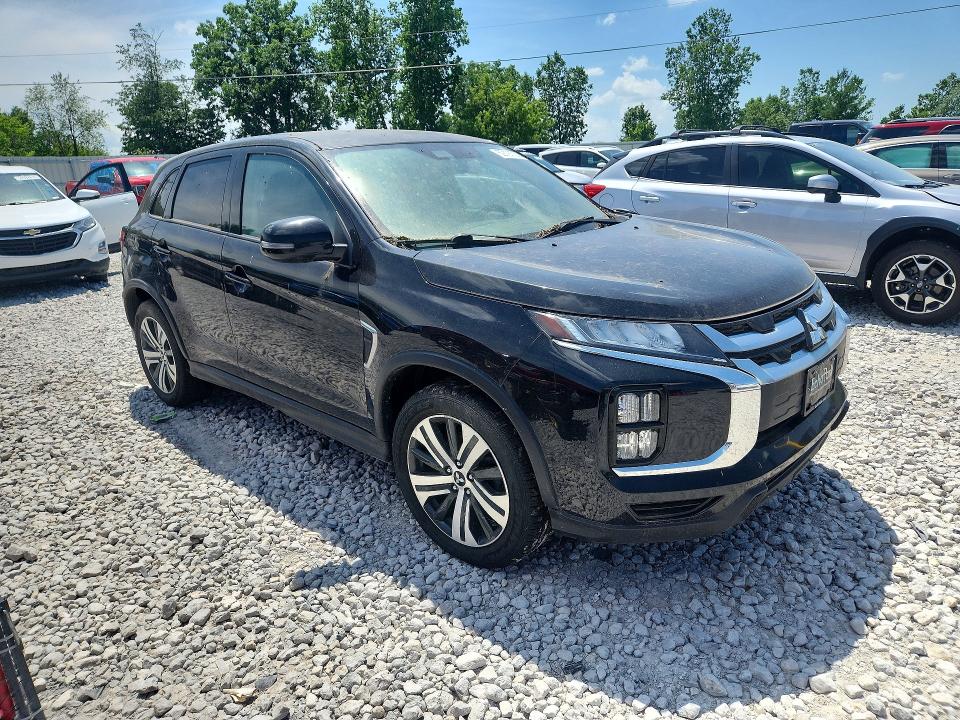 2021 Mitsubishi Outlander VIN JA4ARUAU3MU023090 COPART salvage auction — NORMAL WEAR, Mi - Dealer Only Clean Title, sold $825 on 2026-07-30 (photo 4)