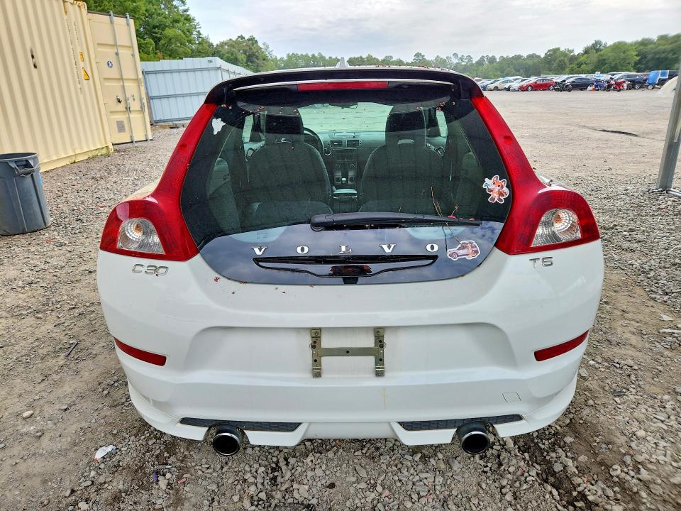 2011 Volvo C30 VIN YV1672MK9B2246530 COPART salvage auction — NORMAL WEAR, Ga - Certificate Of Title, sold $2,150 on 2026-07-28 (photo 6)