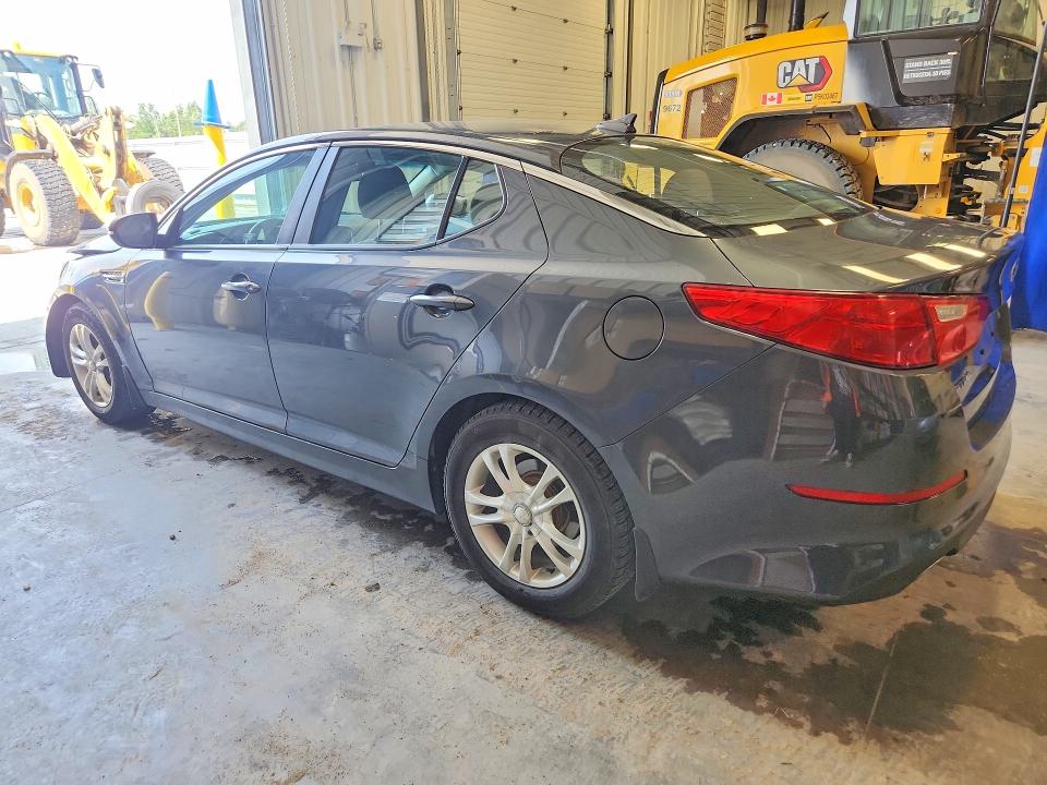 2015 Kia Optima VIN KNAGM4A73F5625801 COPART salvage auction — FRONT END, On - Permit No Brand - Unfit, sold $400 on 2026-07-30 (photo 2)