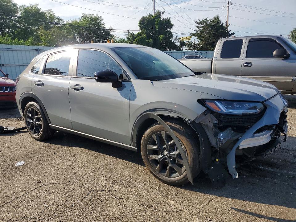 2025 Honda Hr-v VIN 3CZRZ2H59SM704278 COPART salvage auction — FRONT END, In - Certificate Of Title (P), sold $12,800 on 2026-07-29 (photo 4)