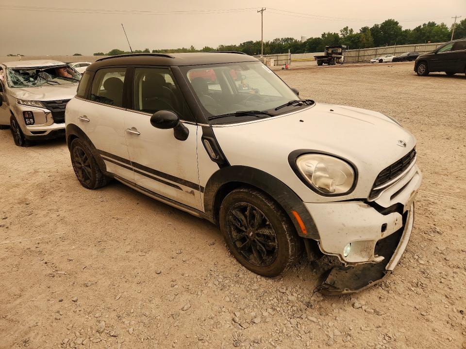 2016 Mini Cooper VIN WMWZC5C56GWU21633 COPART salvage auction — FRONT END, PA - CERTIFICATE OF SALVAGE, sold $700 on 2026-07-20 (photo 4)