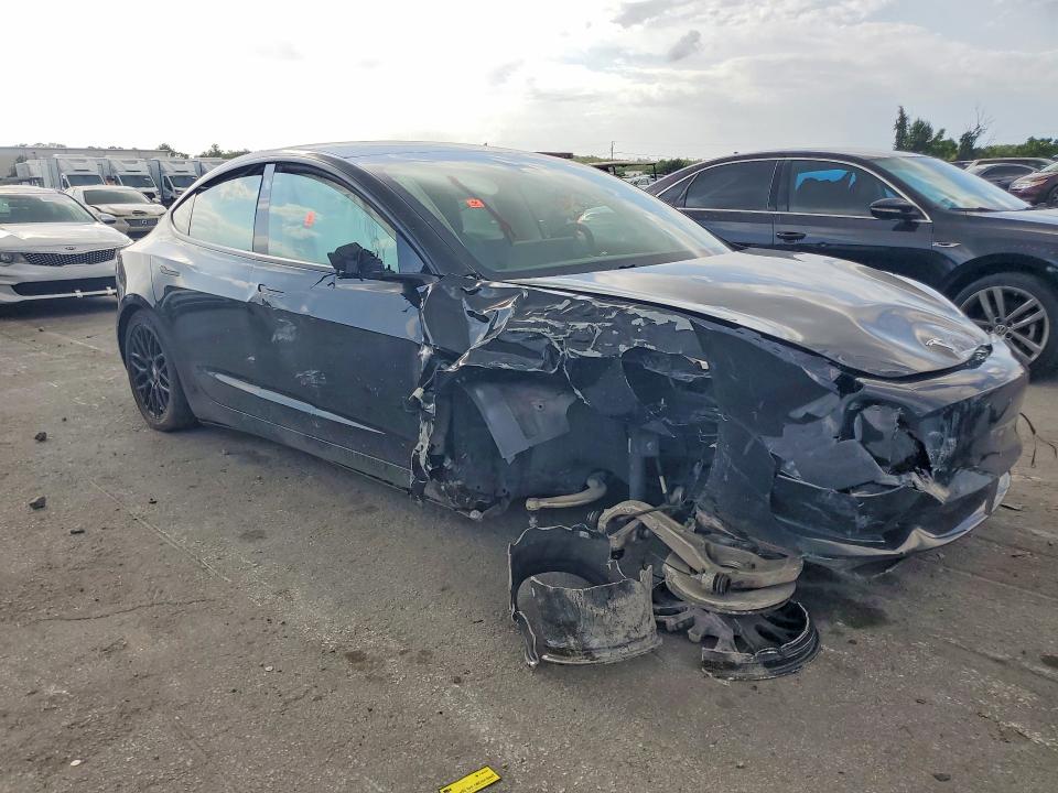 2021 Tesla Model 3 VIN 5YJ3E1EA1MF082673 COPART salvage auction — FRONT END, FL - CERTIFICATE OF TITLE, sold $375 on 2026-07-28 (photo 4)