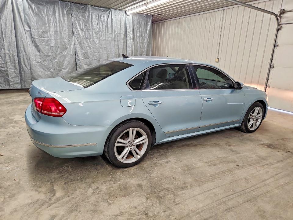2013 Volkswagen Passat VIN 1VWCN7A38DC061839 COPART salvage auction — FRONT END, In - Certificate Of Title (P), sold $80 on 2026-07-28 (photo 3)