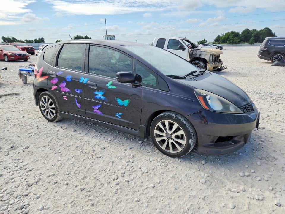 2013 Honda Fit VIN JHMGE8G53DC029995 COPART salvage auction — REAR END, Tx - Salvage Vehicle Title, sold $650 on 2026-07-23 (photo 4)