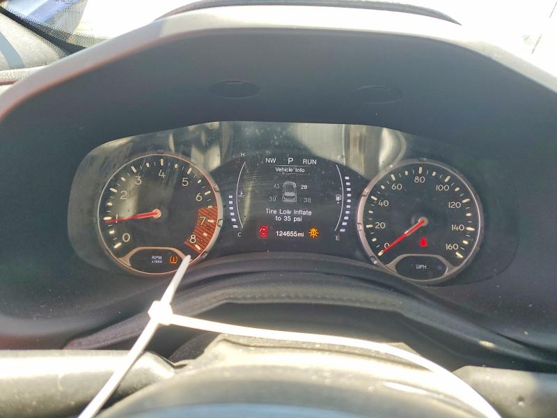 2019 Jeep Renegade VIN ZACNJBBB7KPJ97692 COPART salvage auction — REAR END, Mo - Salvage Certificate Of Title, sold $2,200 on 2026-08-18 (photo 9)