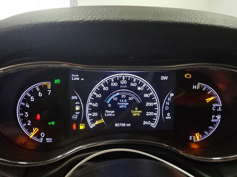 2021 Jeep Grand cherokee VIN 1C4RJFAG0MC588005 COPART salvage auction — MINOR DENT/SCRATCHES, Wv - Certificate Of Title, sold $100 on 2026-07-28 (photo 9)