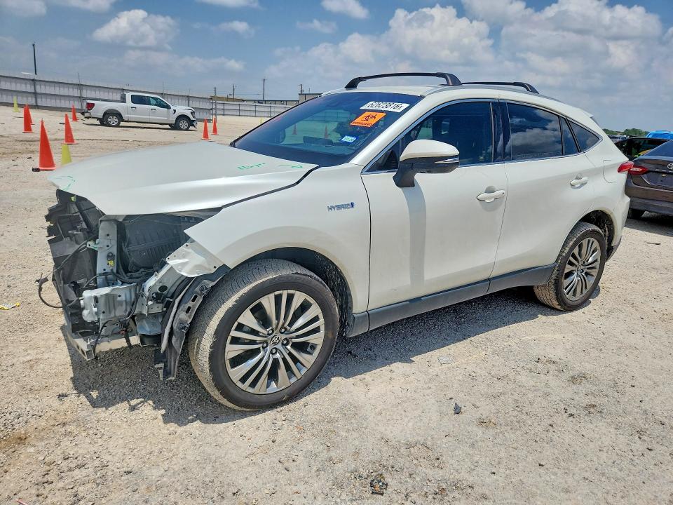 2021 Toyota Venza VIN JTEAAAAH5MJ082928 — COPART salvage auction photo
