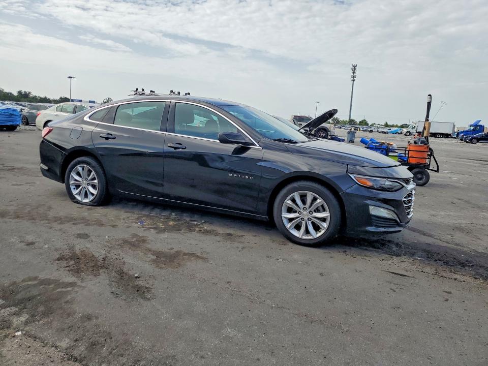 2022 Chevrolet Malibu VIN 1G1ZD5ST9NF147771 COPART salvage auction — MINOR DENT/SCRATCHES, Fl - Certificate Of Title (P), sold $5,700 on 2026-07-28 (photo 4)