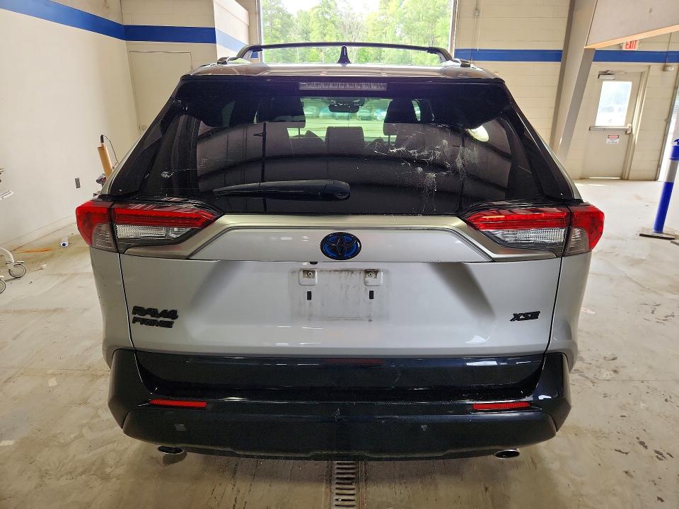 2022 Toyota Rav 4 VIN JTMEB3FVXND075454 COPART salvage auction — SIDE, VA - CERT OF TITLE - SALVAGE, sold $3,150 on 2026-07-24 (photo 6)