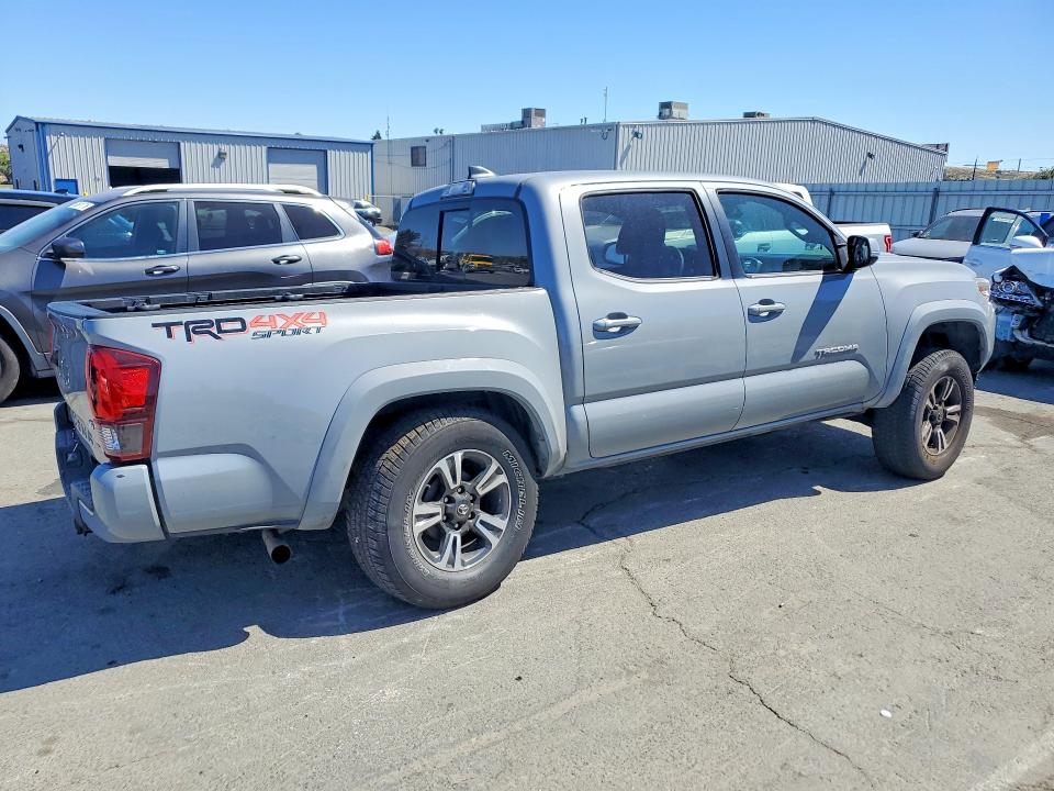 2018 Toyota Tacoma VIN 3TMCZ5AN1JM129213 COPART salvage auction — UNDERCARRIAGE, Ca - Salvage Certificate, sold $15,400 on 2026-07-31 (photo 3)