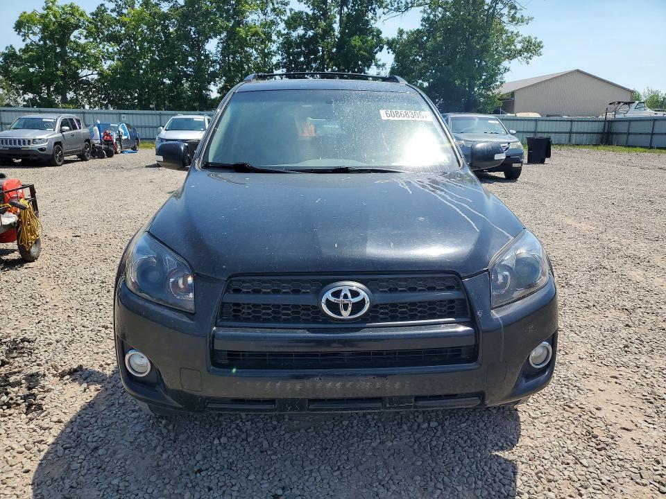 2011 Toyota Rav4 VIN JTMRF4DV2B5048320 COPART salvage auction — SIDE, Ny - Clean Title W/Salvage History, sold $2,600 on 2026-07-20 (photo 5)