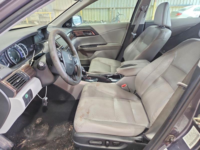 2017 Honda Accord VIN 1HGCR2F81HA137600 COPART salvage auction — VANDALISM, La - Cert Of Title-Salvage, sold $3,850 on 2026-07-31 (photo 7)