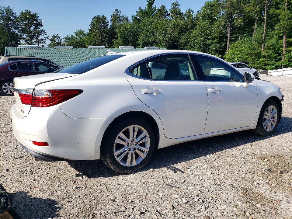 2014 Lexus VIN JTHBK1GG0E2112142 COPART salvage auction — FRONT END, Ma - Cert Of Title-Reconstrctd Coll, sold $3,900 on 2026-07-22 (photo 3)