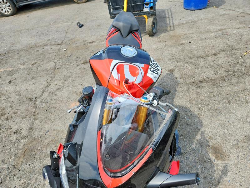 2026 Aprilia Rs VIN ZD4XGUB0XTS000132 COPART salvage auction — SIDE, Pa - Certificate Of Salvage, sold $4,100 on 2026-08-06 (photo 5)