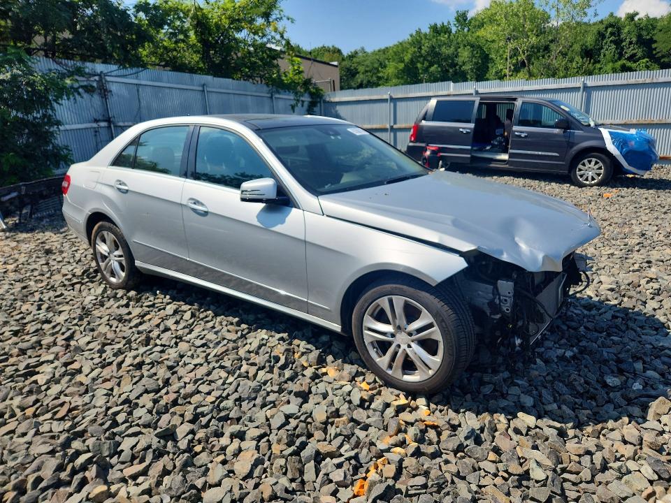 2011 Mercedes-benz E-class VIN WDDHF8HB7BA354848 COPART salvage auction — FRONT END, NY - MV-907A SALVAGE CERTIFICATE, sold $1,550 on 2026-08-06 (photo 4)