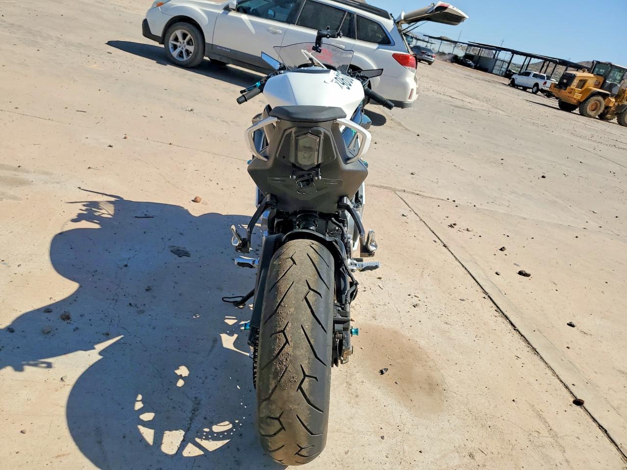 2026 VIN LCEPEVLPXT6001924 COPART salvage auction — Front End, Sc - Salvage Title, sold $2,700 on 2026-09-24 (photo 4)