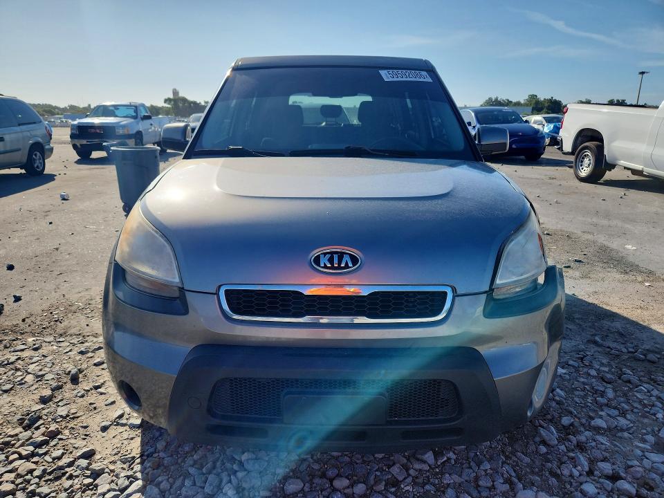 2011 Kia Soul VIN KNDJT2A2XB7195736 COPART salvage auction — FRONT END, FL - CERT OF TITLE SLVG REBUILDABLE, sold $450 on 2026-07-15 (photo 5)