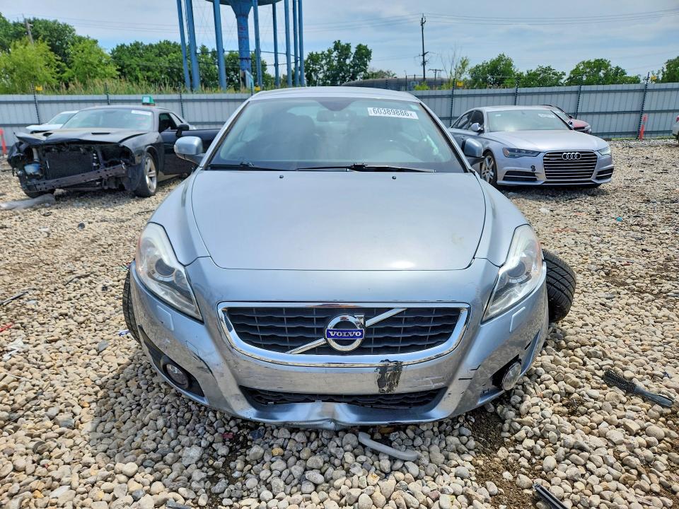 2012 Volvo C70 VIN YV1672MCXCJ125019 COPART salvage auction — FRONT END, Il - Salvage Certificate, sold $375 on 2026-08-12 (photo 5)