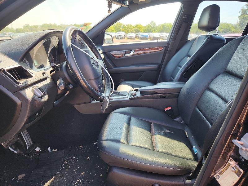 2010 Mercedes-benz C class VIN WDDGF8BB7AR109343 COPART salvage auction — MINOR DENT/SCRATCHES, IL - CERT OF TITLE-CORRECTED, sold $825 on 2026-08-05 (photo 7)