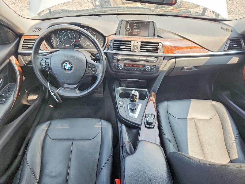 2013 BMW 3er VIN WBA3C3C56DF981481 COPART salvage auction — HAIL, WI - JUNKED VEHICLE BILL OF SALE, sold $975 on 2026-07-27 (photo 8)