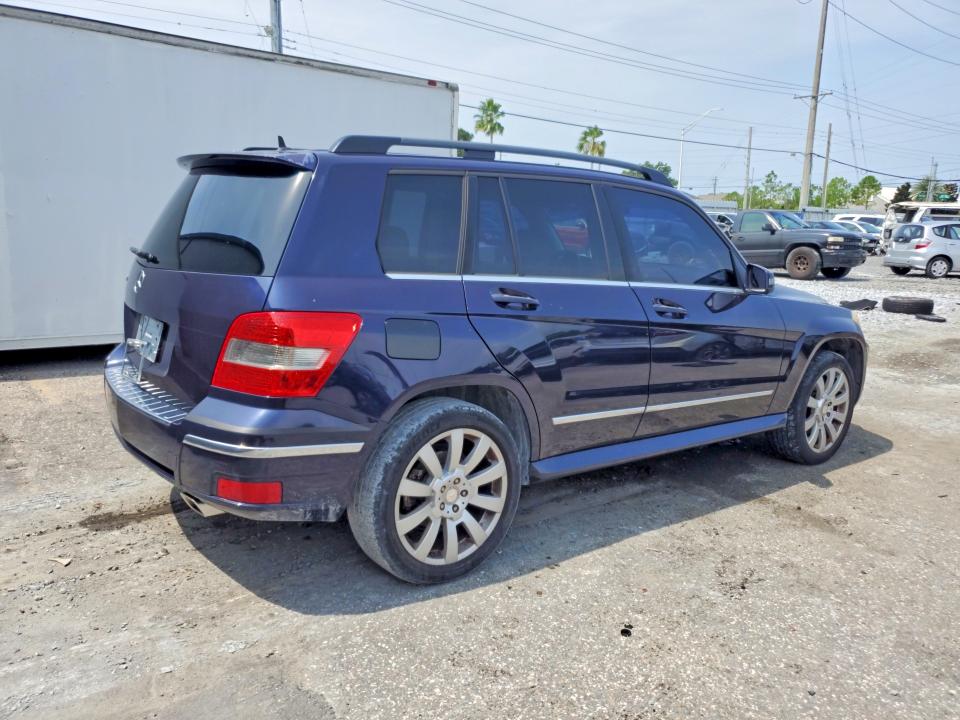 2010 Mercedes-benz Glk-klasse VIN WDCGG5GB9AF456375 COPART salvage auction — SIDE, Fl - Cert Of Title Slvg Rebuildable, sold $1,200 on 2026-08-14 (photo 3)