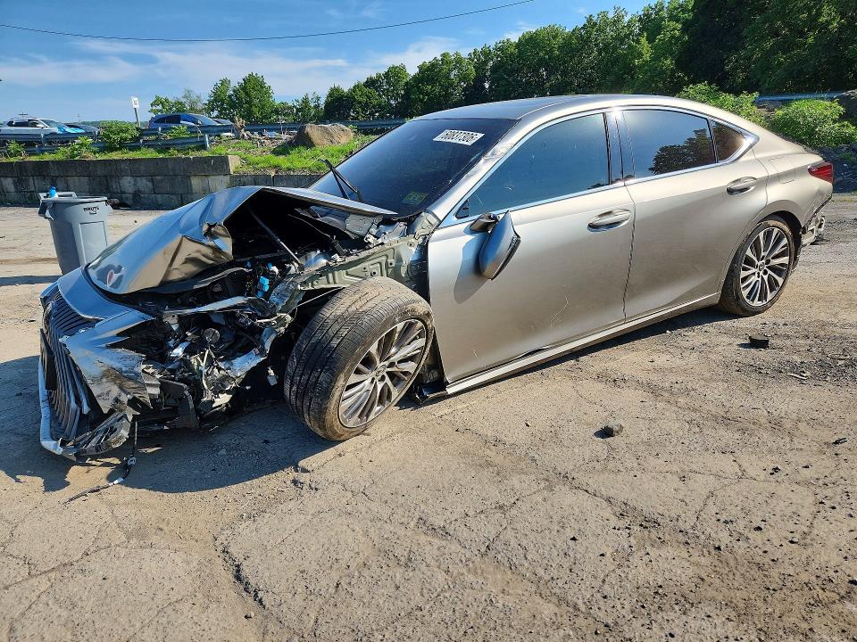 2020 Lexus ES VIN 58ADZ1B15LU069299 — COPART salvage auction photo