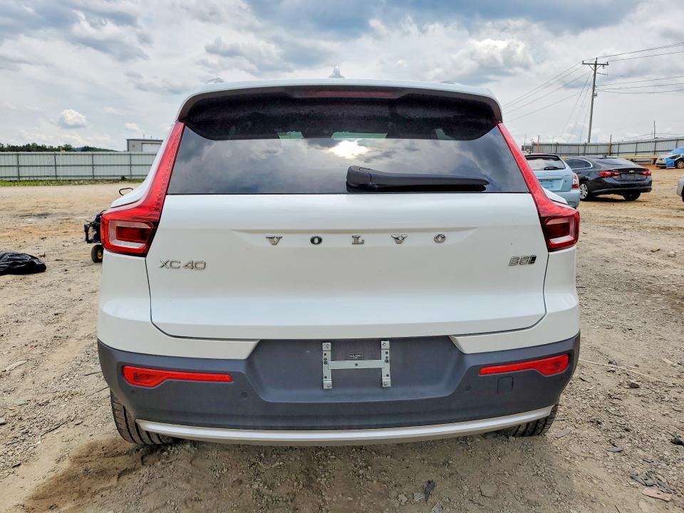 2025 Volvo Xc40 VIN YV4L12UJ7S2543813 COPART salvage auction — SIDE, MD - CERTIFICATE OF TITLE, sold $9,300 on 2026-08-13 (photo 6)