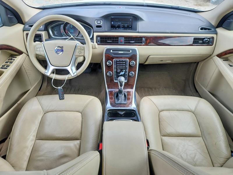 2015 Volvo Xc70 VIN YV4902NBXF1199443 COPART salvage auction — MINOR DENT/SCRATCHES, Ut - Certificate Of Title, sold $1,800 on 2026-07-21 (photo 8)