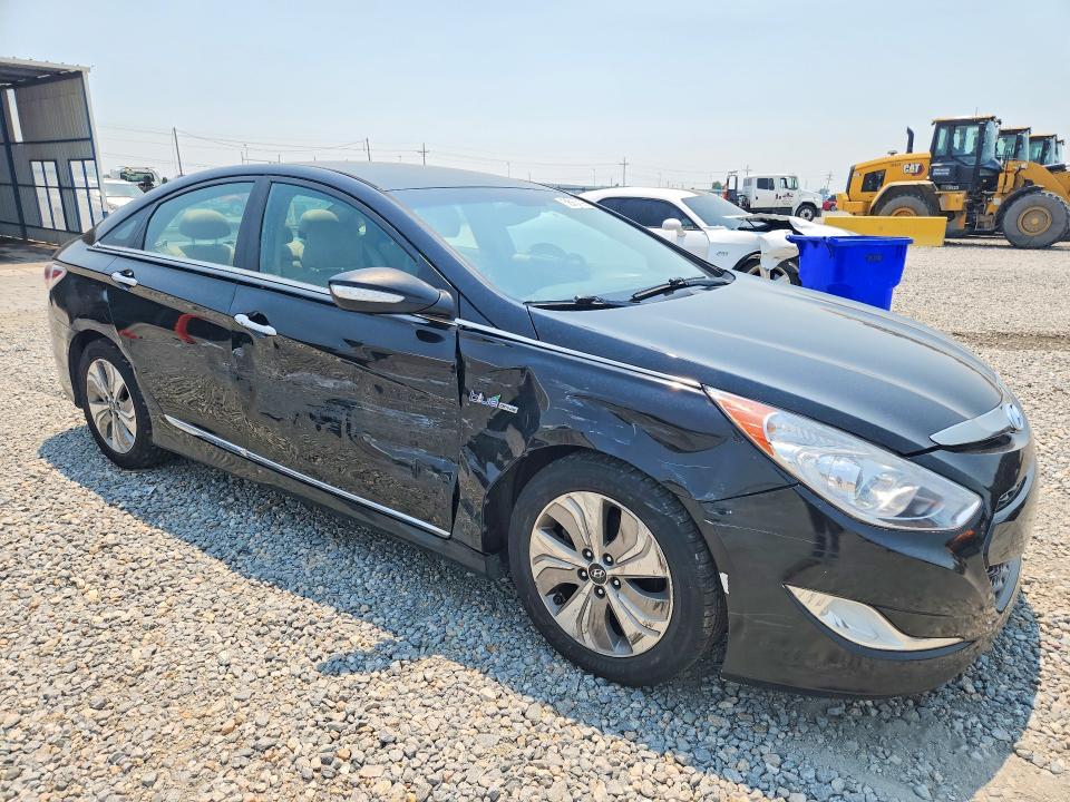 2015 Hyundai Sonata VIN KMHEC4A42FA125411 COPART salvage auction — FRONT END, Co - Salvage Title, sold $375 on 2026-07-28 (photo 4)