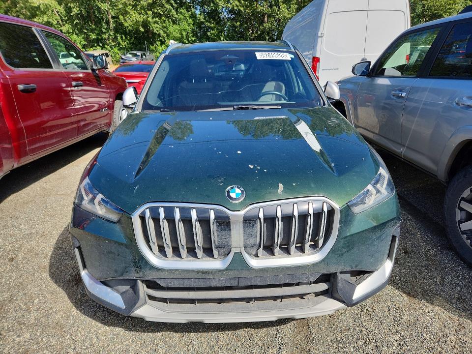 2023 BMW X1 VIN WBX73EF09P5W38239 COPART salvage auction — NORMAL WEAR, Ak - Certificate Of Vehicle Title, sold $12,200 on 2026-08-20 (photo 5)