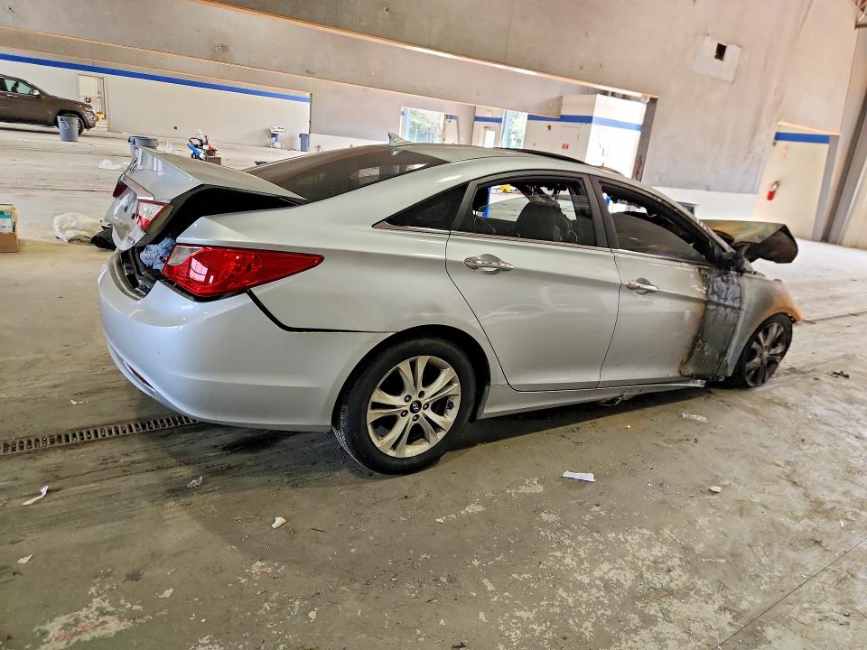 2011 Hyundai Sonata VIN 5NPEC4AC1BH212134 COPART salvage auction — BURN, VA - NON-REPAIRABLE CERTIFICATE, sold $225 on 2026-07-31 (photo 3)