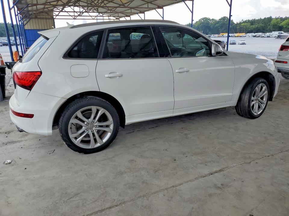 2014 Audi Sq5 VIN WA1VGAFP0EA054955 COPART salvage auction — FRONT END, Tx - Certificate Of Title, sold $2,200 on 2026-07-30 (photo 3)