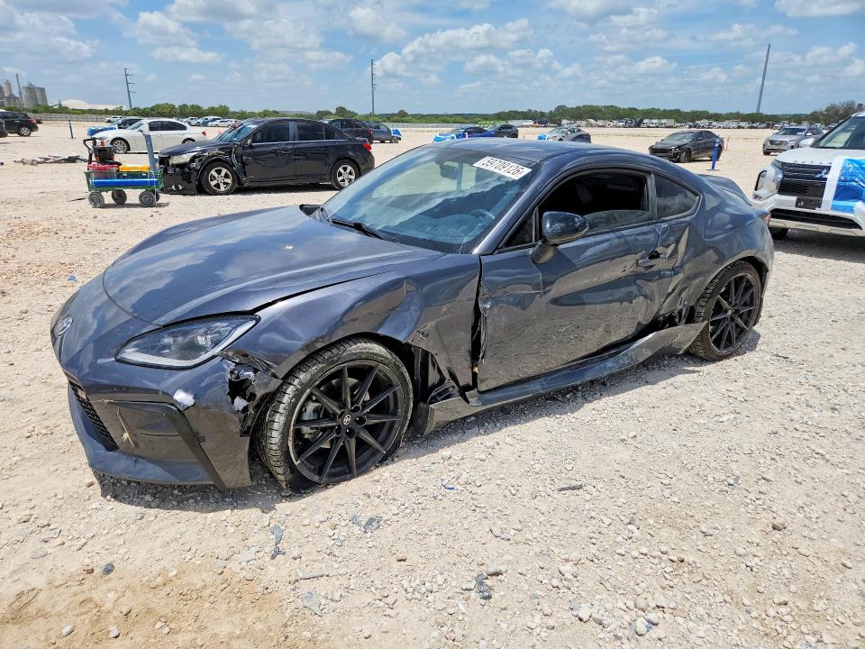 2025 Toyota Gr 86 VIN JF1ZNBE15S8758044 — COPART salvage auction photo
