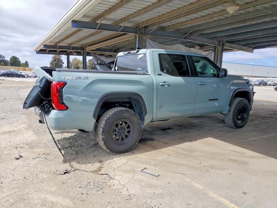 2024 Toyota Tundra VIN 5TFLA5DB3RX185216 COPART salvage auction — REAR END, CA - SALVAGE CERTIFICATE, sold $10,800 on 2026-07-28 (photo 3)