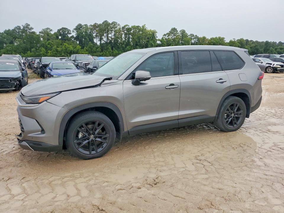 2025 Toyota Highlander VIN 5TDAAAB51SS092235 COPART salvage auction — FRONT END, Fl - Cert Of Title Slvg Rebuildable, sold $18,300 on 2026-07-24 (photo 1)