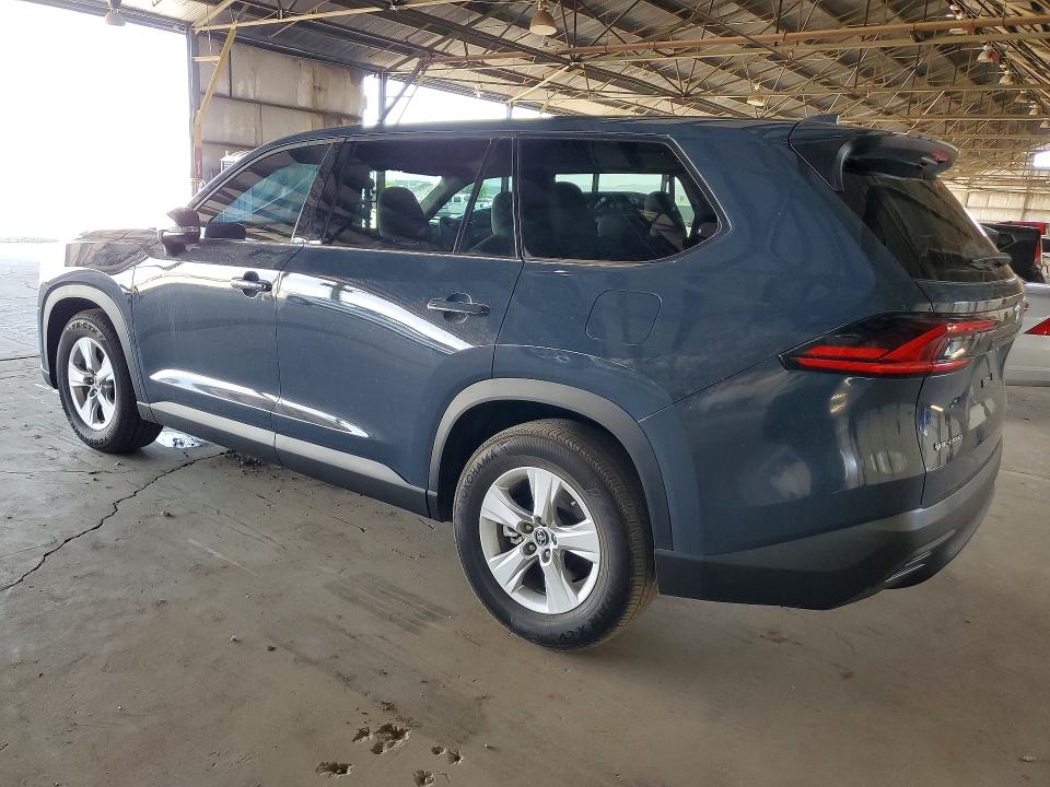2025 Toyota Highlander VIN 5TDACAB57SS041056 COPART salvage auction — NORMAL WEAR, AZ - CERTIFICATE OF TITLE (P), sold $25,750 on 2026-07-18 (photo 2)