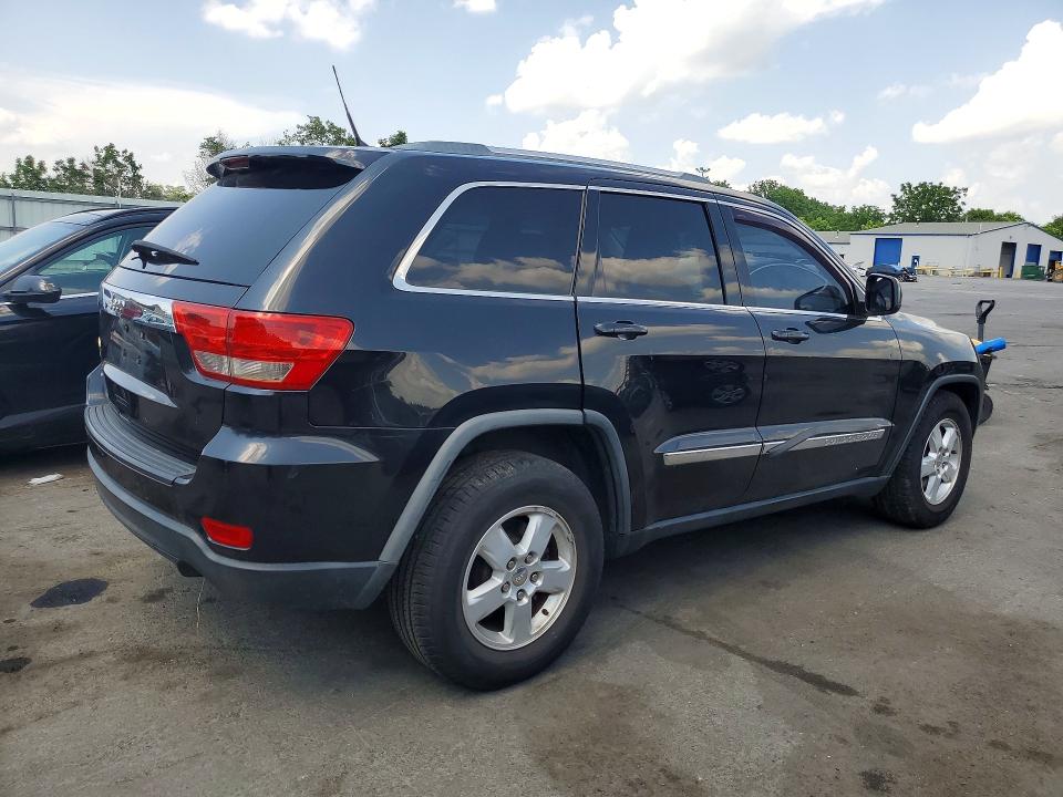 2011 Jeep Grand cherokee VIN 1J4RR4GG4BC515389 COPART salvage auction — MINOR DENT/SCRATCHES, Pa - Cert Of Title, sold $1,000 on 2026-07-09 (photo 3)