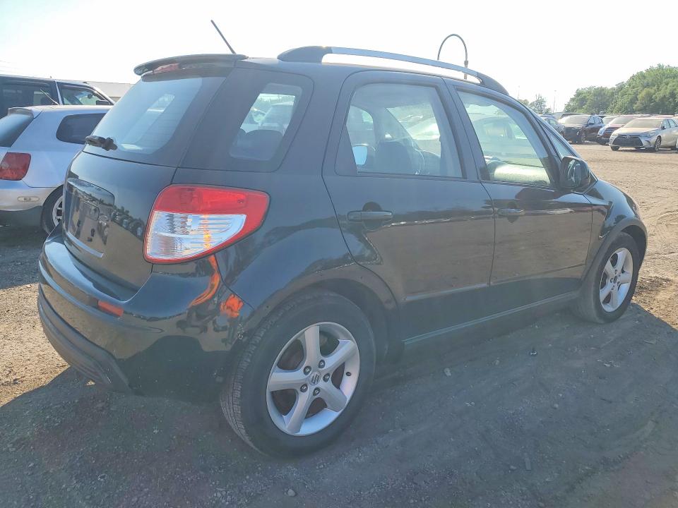 2009 Suzuki Sx4 VIN JS2YB417895100854 COPART salvage auction — SIDE, IA - CERT OF TITLE-SALVAGE TITLE, sold $525 on 2026-09-04 (photo 3)