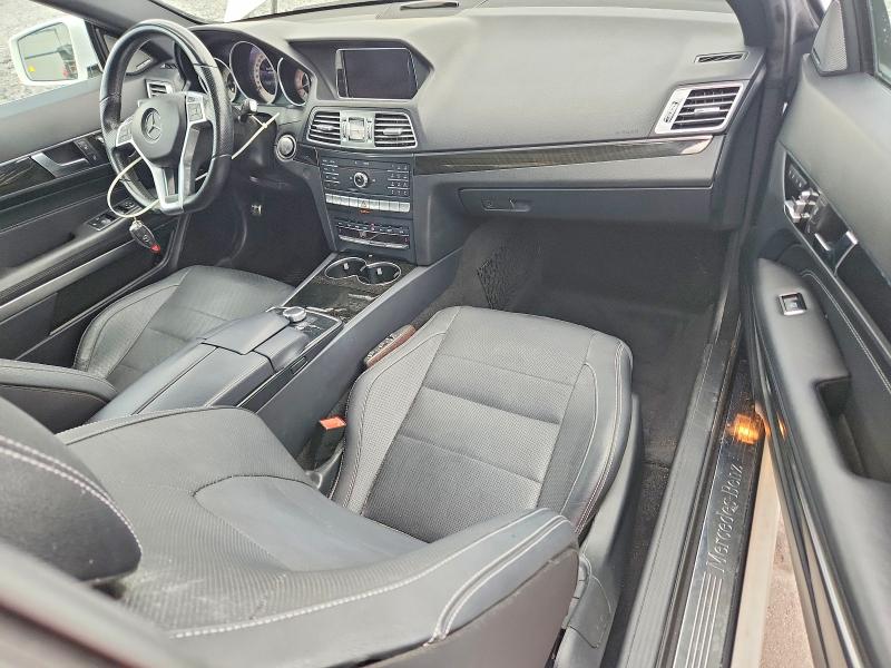 2017 Mercedes-benz E-klasse VIN WDDKJ6FB5HF360638 COPART salvage auction — SIDE, Fl - Cert Of Title Slvg Rebuildable, sold $5,500 on 2026-08-17 (photo 8)