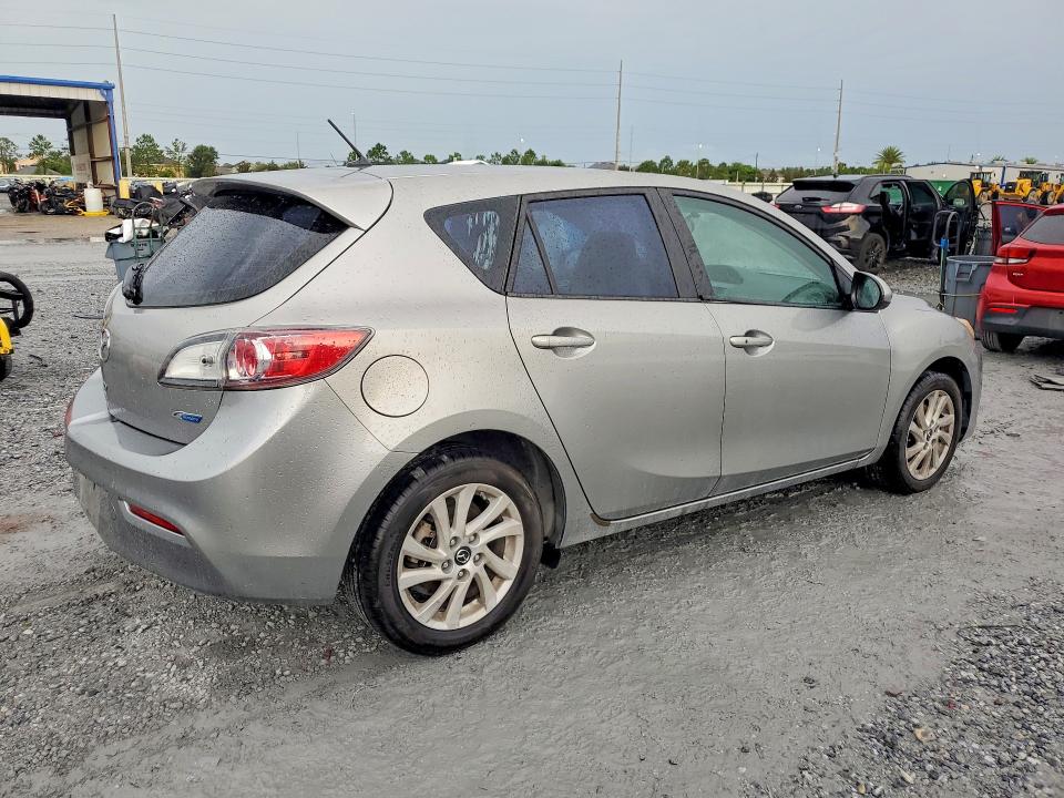 2013 Mazda 3 VIN JM1BL1L77D1767990 COPART salvage auction — MINOR DENT/SCRATCHES, Fl - Cert Of Title Slvg Rebuildable, sold $600 on 2026-07-28 (photo 3)