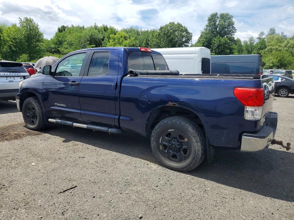 2011 Toyota Tundra VIN 5TFUM5F13BX023270 COPART salvage auction — MINOR DENT/SCRATCHES, CT - CERTIFICATE OF TITLE, sold $3,950 on 2026-07-27 (photo 2)
