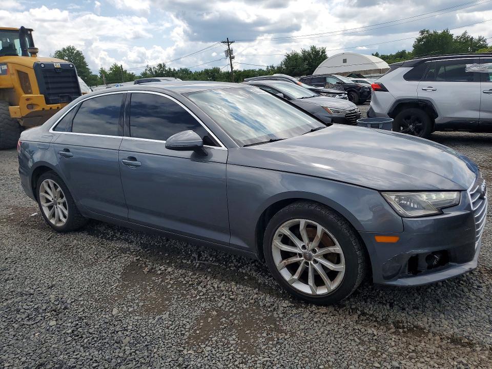 2019 Audi A4 VIN WAUGMAF48KA015861 COPART salvage auction — MINOR DENT/SCRATCHES, Fl - Certificate Of Title (P), sold $1,850 on 2026-07-31 (photo 4)