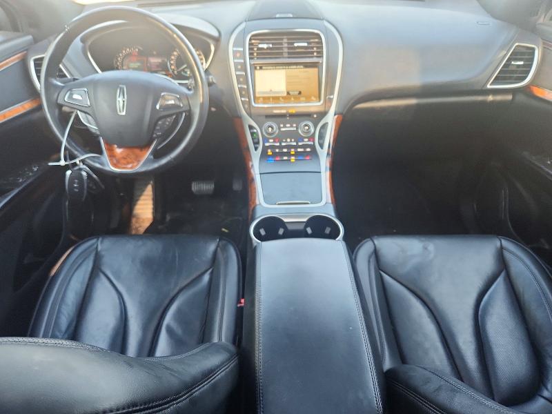 2018 Lincoln Mkx VIN 2LMPJ8LR3JBL49108 COPART salvage auction — FRONT END, ON - PERMIT NO BRAND - UNFIT, sold $5,100 on 2026-07-28 (photo 8)