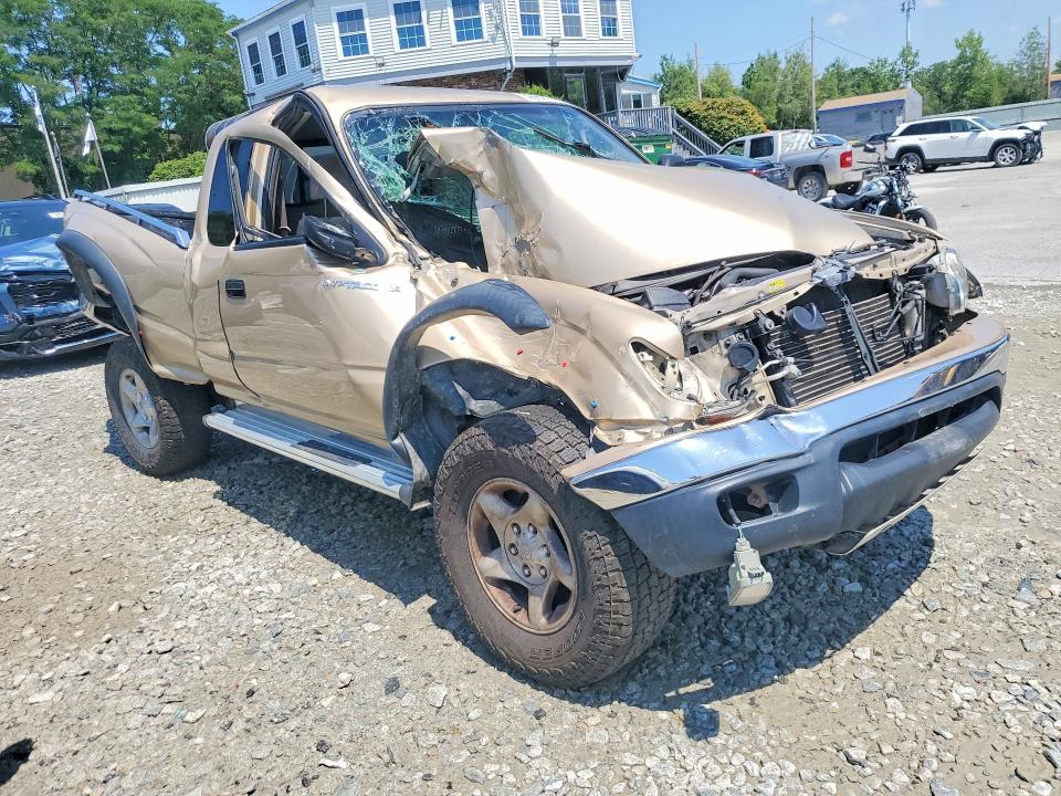 2003 Toyota Tacoma VIN 5TESN92N23Z262050 COPART salvage auction — FRONT END, MA - CERT OF TITLE-RECONSTRCTD COLL, sold $375 on 2026-07-15 (photo 4)