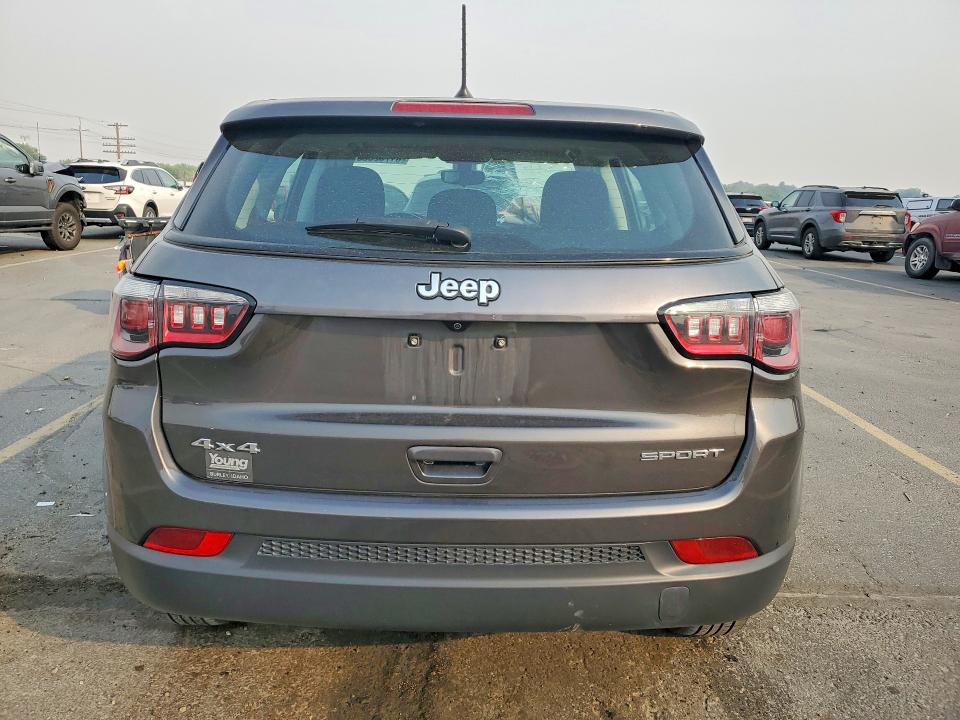 2018 Jeep Compass VIN 3C4NJDAB8JT415596 COPART salvage auction — FRONT END, ID - SALVAGE CERTIFICATE OF TITLE, sold $1,600 on 2026-08-21 (photo 6)