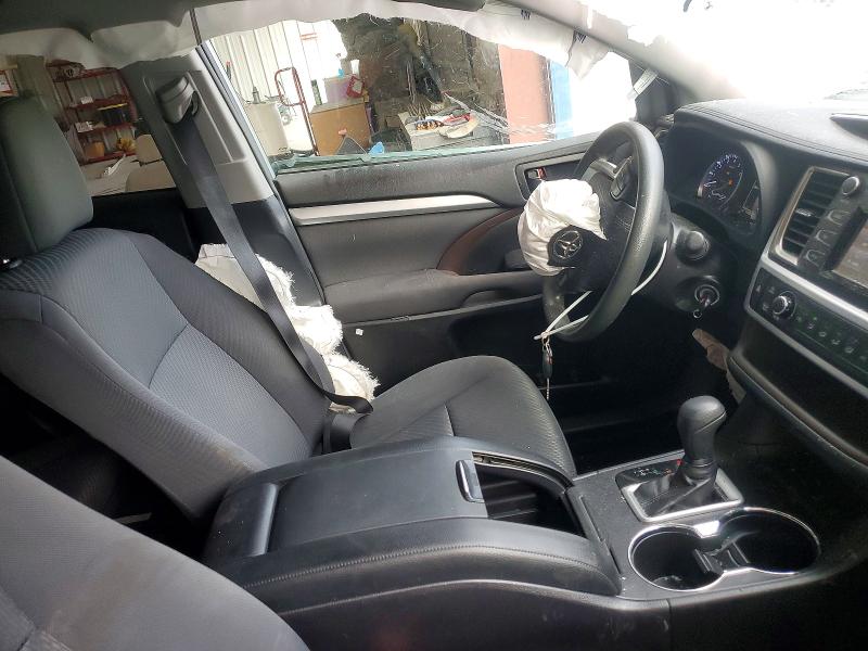 2019 Toyota Highlander VIN 5TDBZRFH0KS718860 COPART salvage auction — ALL OVER, NC - CLEAN TITLE-OVER 25% DAMAGE, sold $5,000 on 2026-07-24 (photo 7)