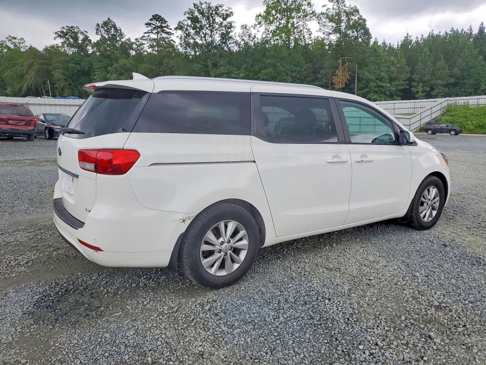 2016 Kia SEDONA VIN KNDMB5C13G6213674 COPART salvage auction — MECHANICAL, NC - DEALER ONLY CLEAN TITLE, sold $150 on 2026-07-23 (photo 3)