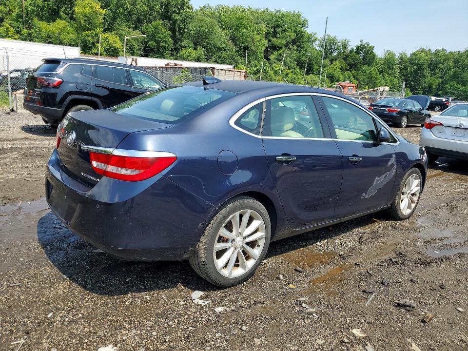 2015 Buick Verano VIN 1G4PS5SK1F4146182 COPART salvage auction — MINOR DENT/SCRATCHES, Salvage Title, sold $675 on 2026-07-30 (photo 3)
