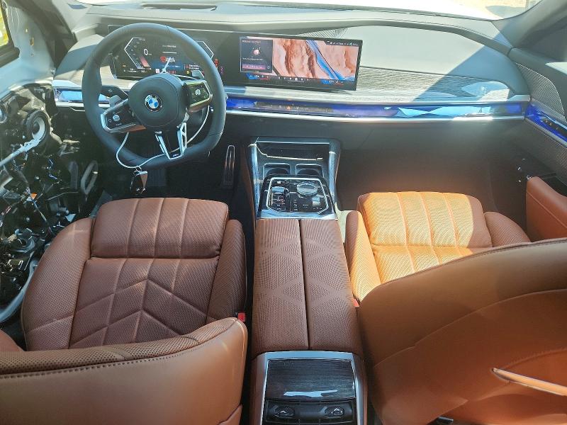 2025 BMW VIN WBA23EH05SCV49726 COPART salvage auction — FRONT END, Oh - Cert Of Title-Salvage, sold $38,250 on 2026-07-22 (photo 8)