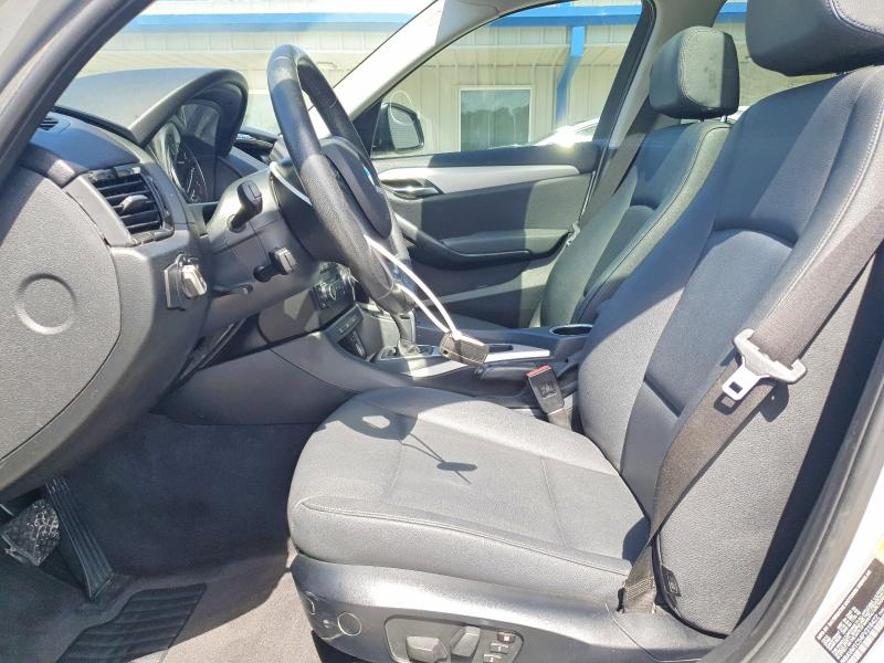 2015 BMW X1 VIN WBAVM1C54FV316422 COPART salvage auction — MINOR DENT/SCRATCHES, Fl - Certificate Of Title (P), sold $125 on 2026-07-29 (photo 7)